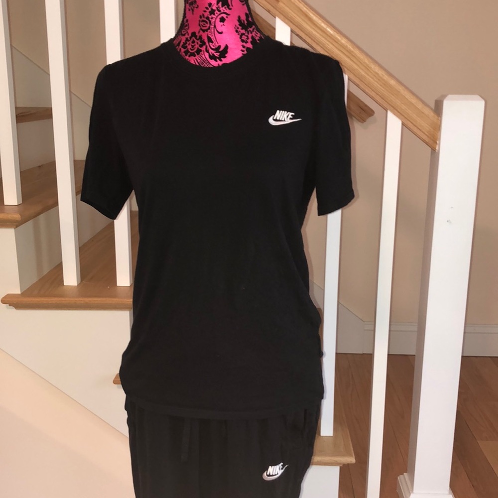 Nike set outfit joggers pants and shirt unisex